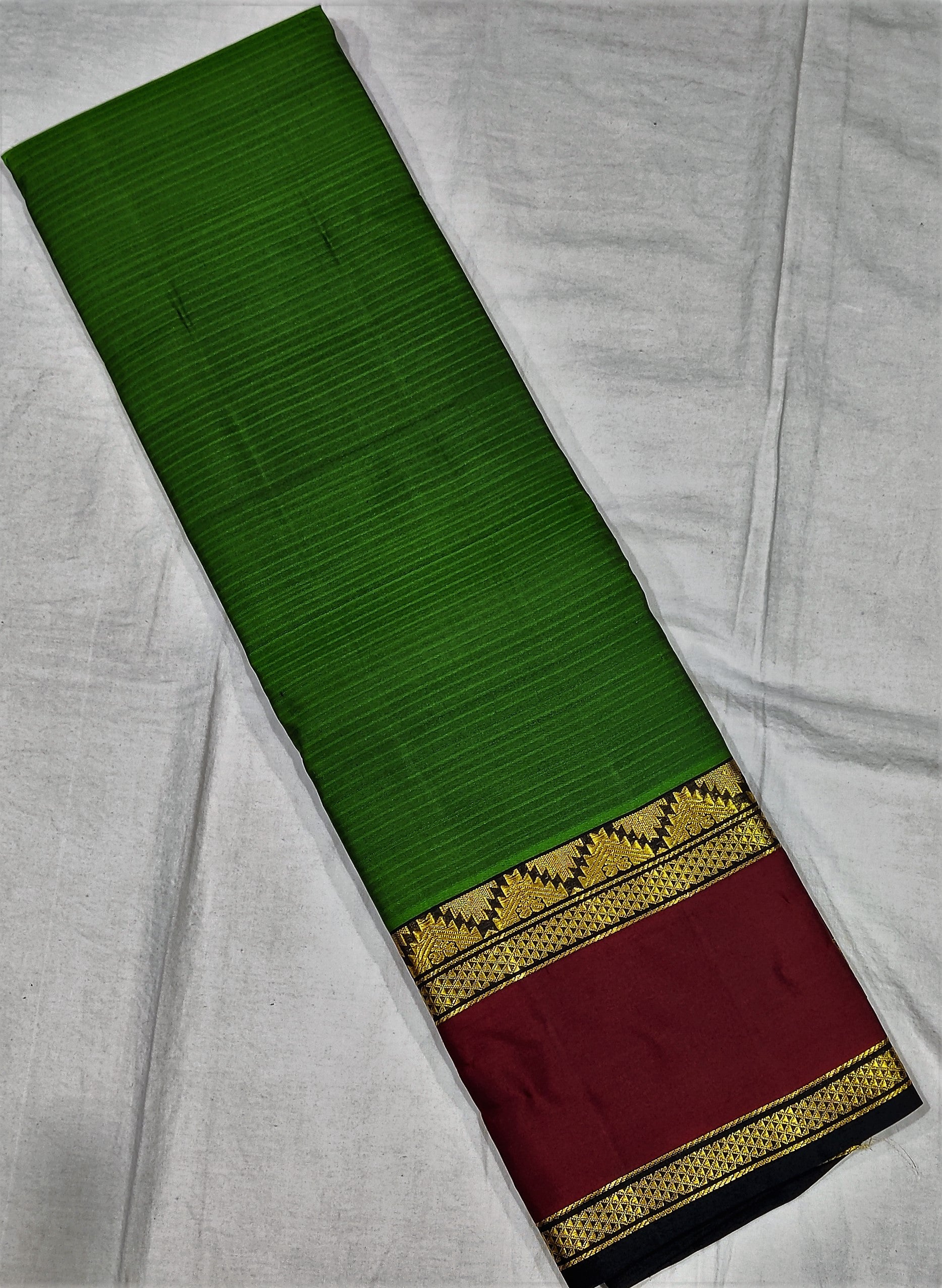 17234  Pure Silk Double Pet Black- Brown border with Green body