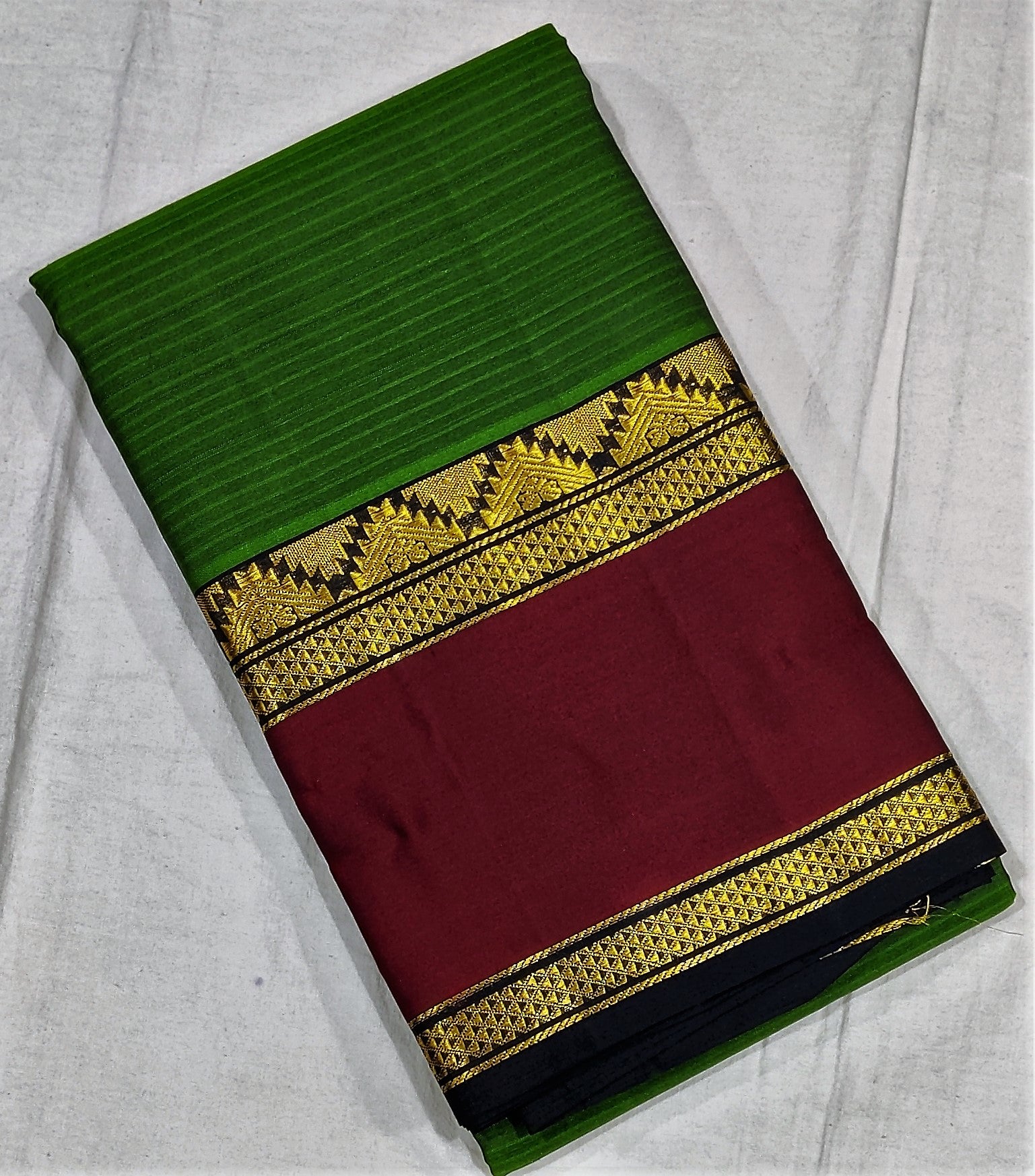 17234  Pure Silk Double Pet Black- Brown border with Green body